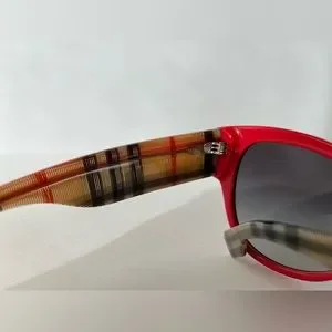 Burberry 4294 Sunglasses Red 38148G New Burberry | Accessories | Burberry 4294 Sunglasses Red 3848g  main image 3